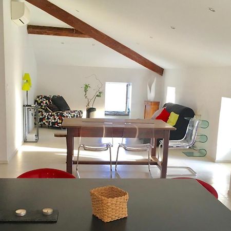 Grand Appartement Style Loft Bord De Mer Пропріано Екстер'єр фото